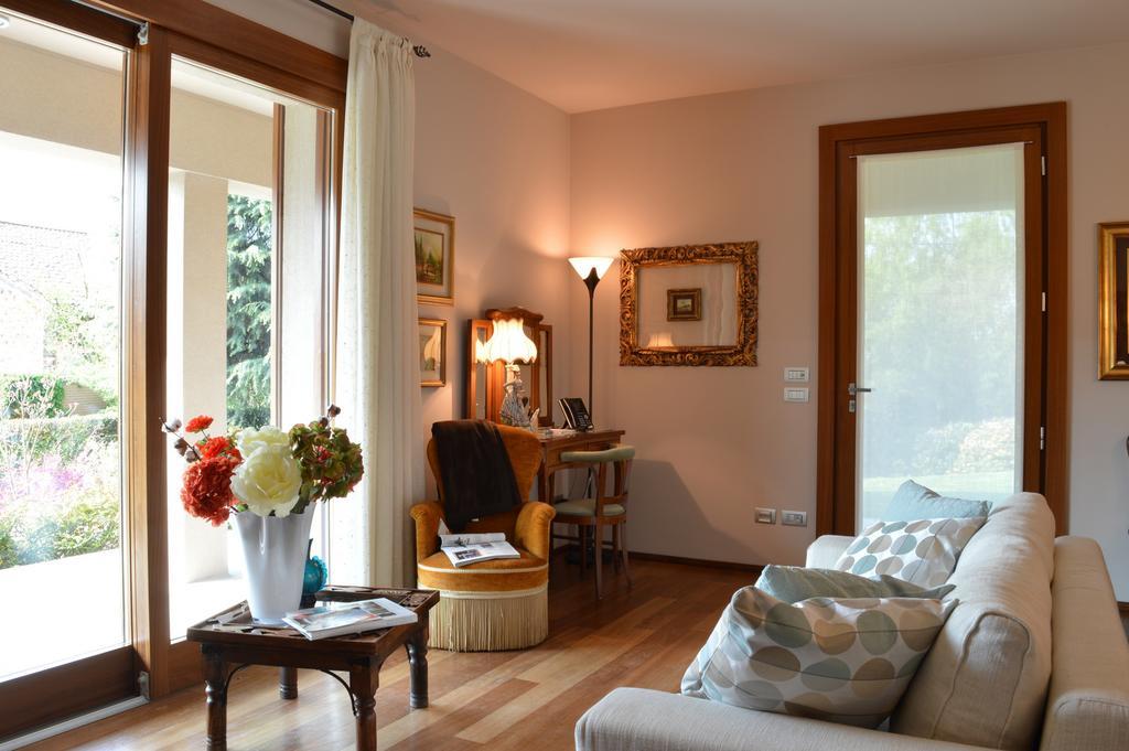 B&B La Casa Di Angela Cusago Extérieur photo
